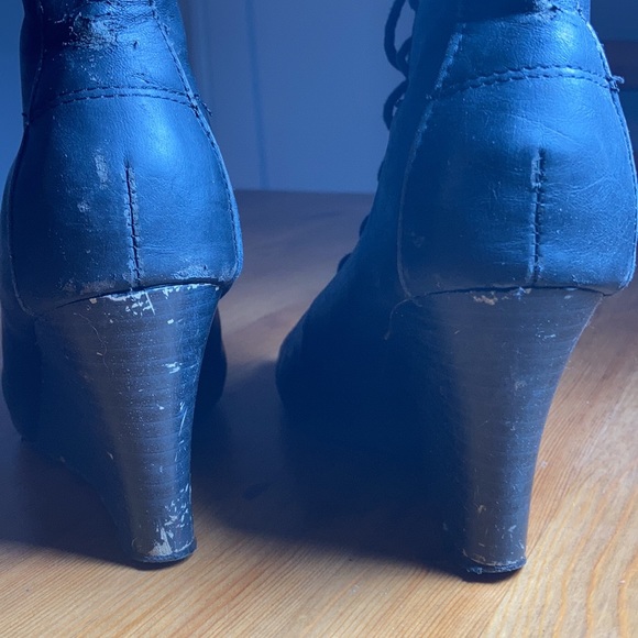 VINTAGE Open toe heeled booties - Picture 4 of 5